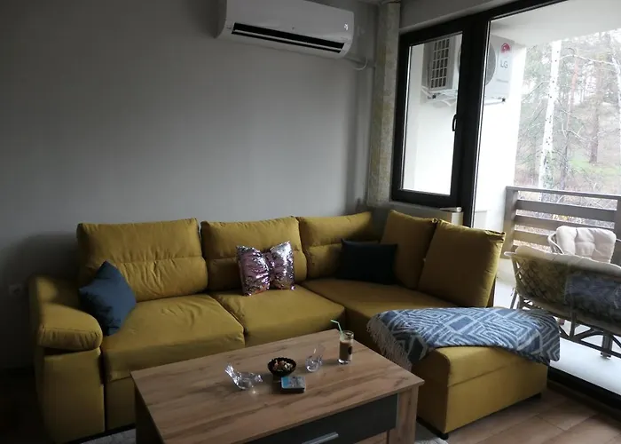 Nikol 2 Deluxe * Velingrado